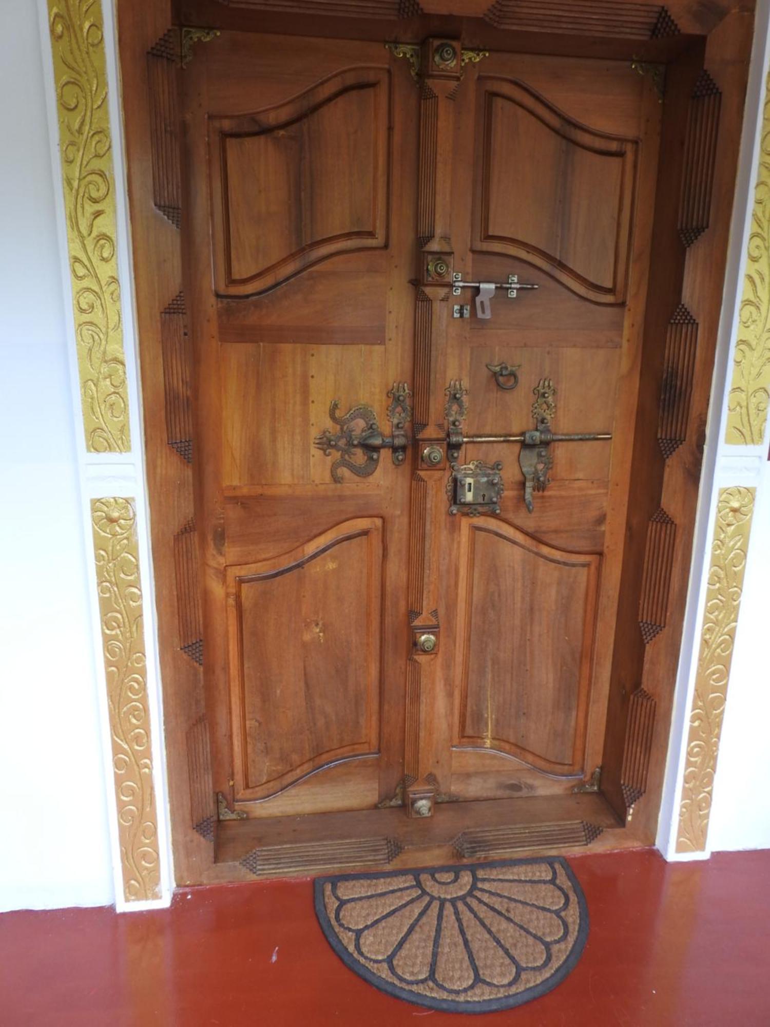 Shoreline Marari Beach Villa At Golden Beach Mararikulam Alappuzha Dış mekan fotoğraf