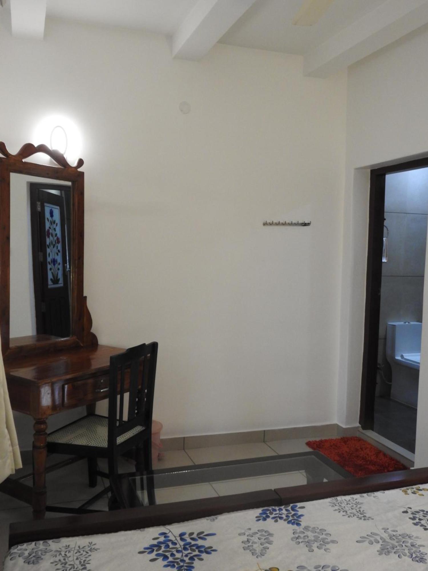 Shoreline Marari Beach Villa At Golden Beach Mararikulam Alappuzha Dış mekan fotoğraf