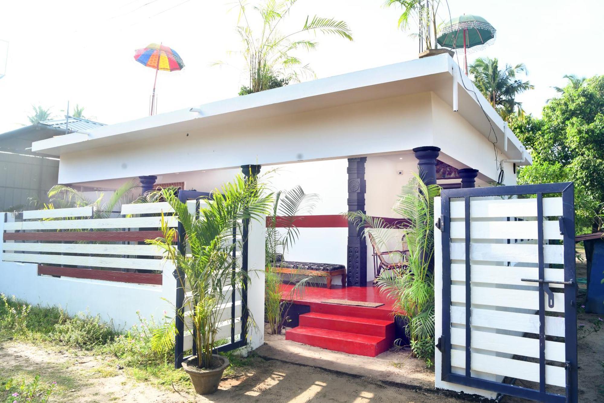 Shoreline Marari Beach Villa At Golden Beach Mararikulam Alappuzha Dış mekan fotoğraf