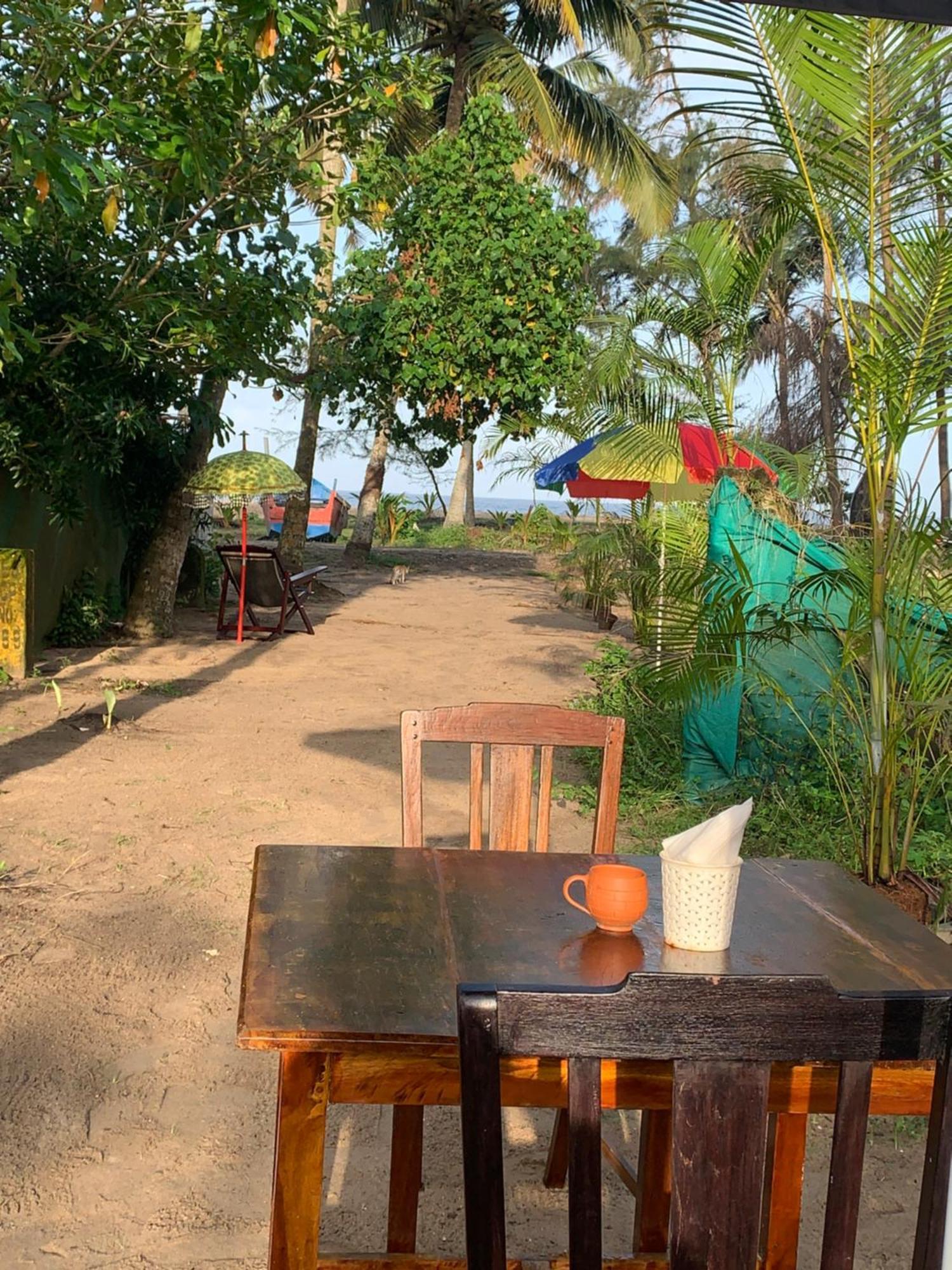 Shoreline Marari Beach Villa At Golden Beach Mararikulam Alappuzha Dış mekan fotoğraf