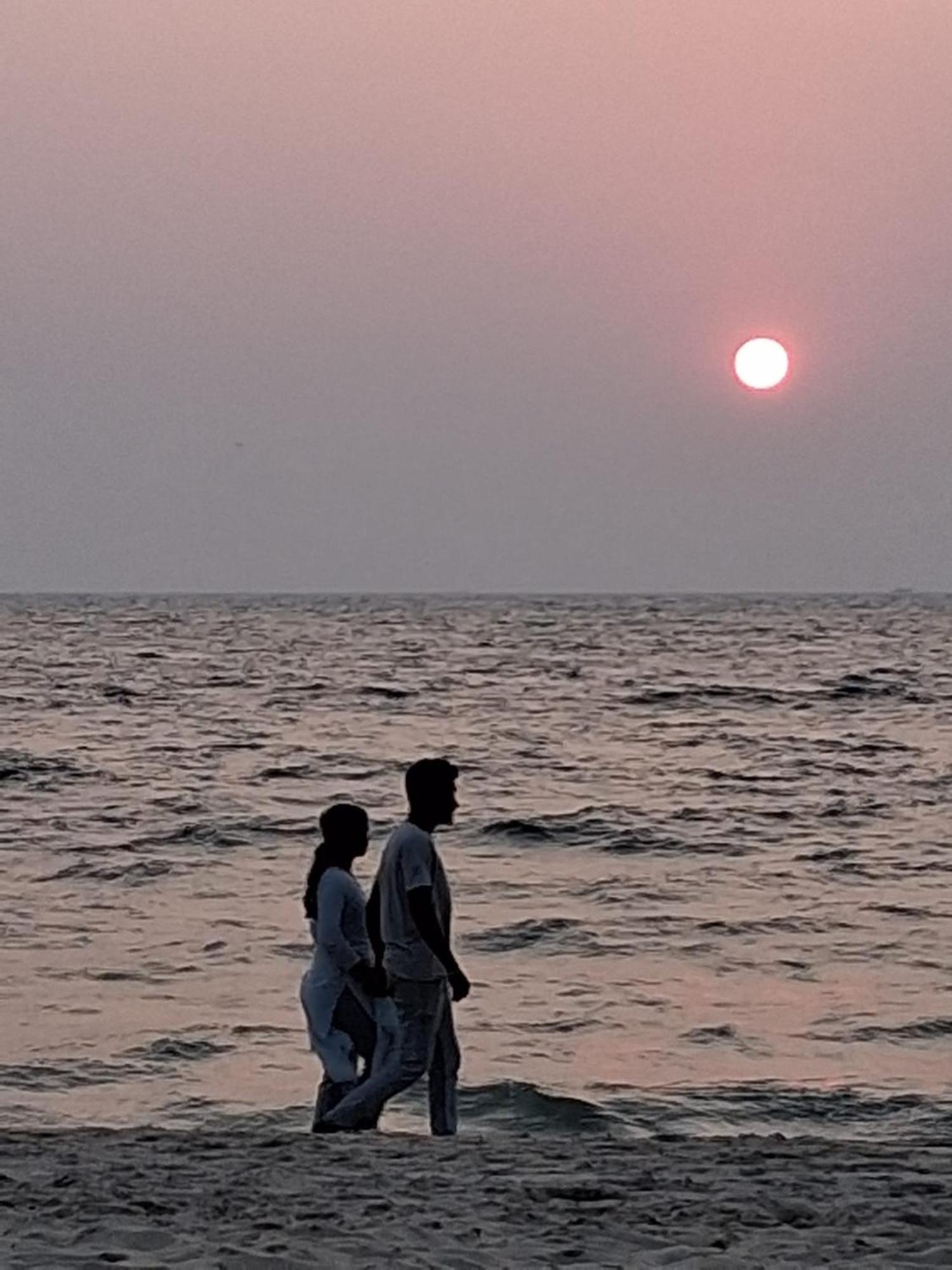 Shoreline Marari Beach Villa At Golden Beach Mararikulam Alappuzha Dış mekan fotoğraf